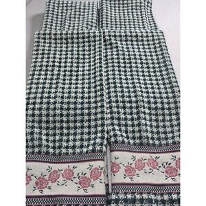 4 Vintage Priority by Santens Full Size Bath Towel Black White Houndstooth Pink